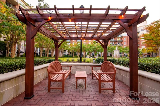300 W 5th Street 639, Charlotte, NC 28202