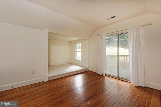 35739 HAYMAN LN, Round Hill, VA 20141