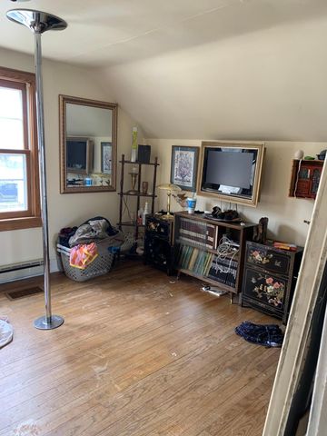 1454 10TH Street N, Fargo, ND 58102