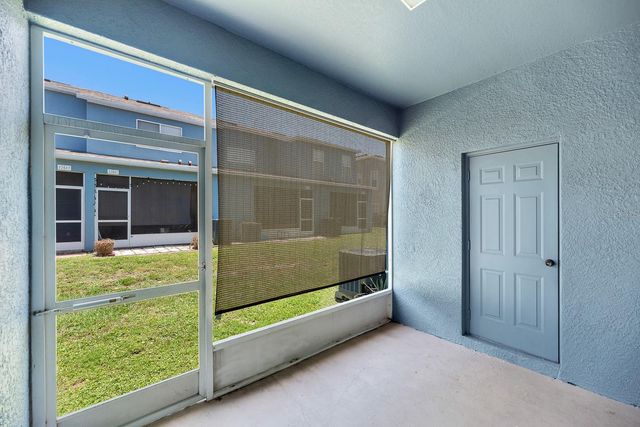 6737 LAKE ROCHESTER LANE, Gibsonton, FL 33534