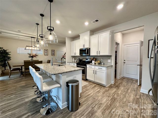 6212 Hailstone Road, Charlotte, NC 28215