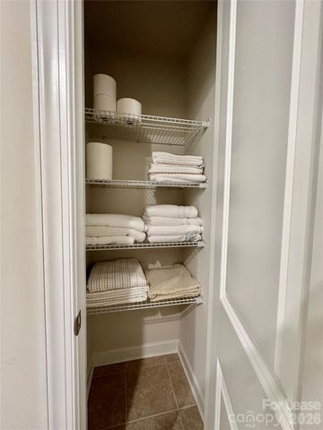 6212 Hailstone Road, Charlotte, NC 28215