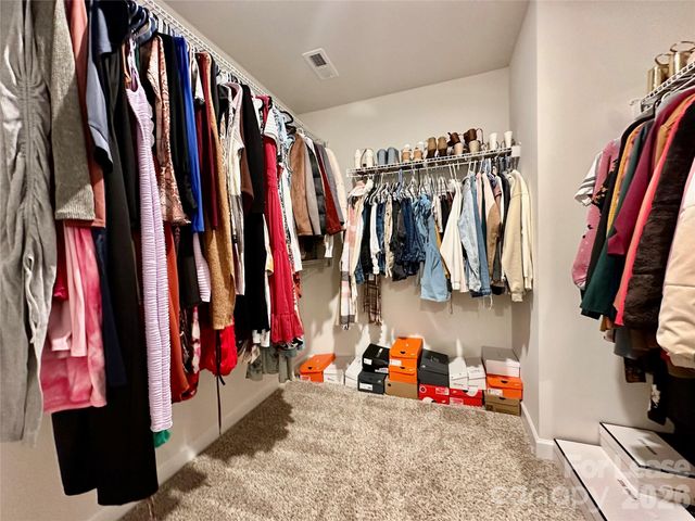 6212 Hailstone Road, Charlotte, NC 28215