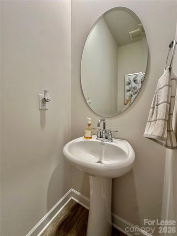 6212 Hailstone Road, Charlotte, NC 28215