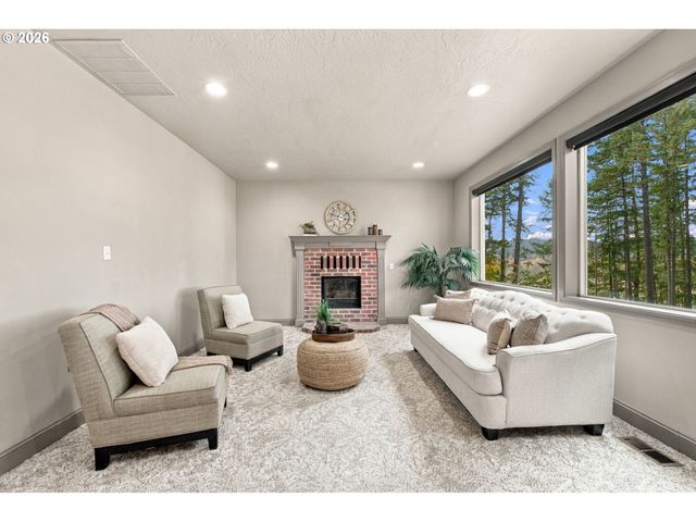 85520 APPLETREE Ct, Eugene, OR 97405
