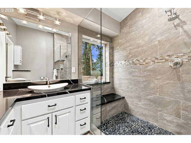 85520 APPLETREE Ct, Eugene, OR 97405