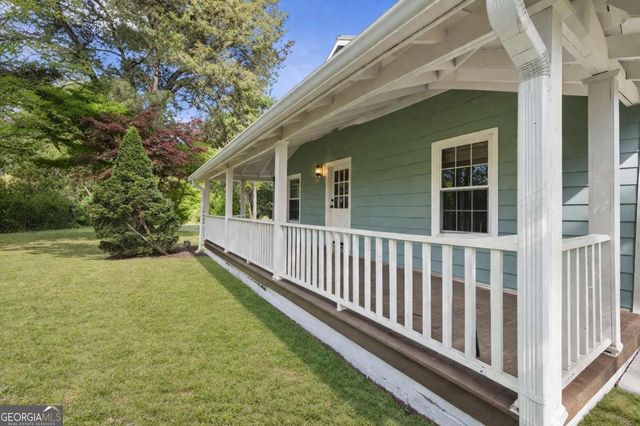 841 Crooked Creek Road, Athens, GA 30607