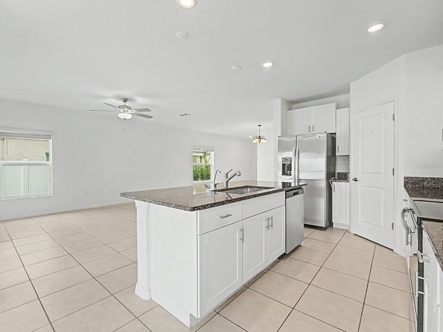 36420 GARDEN WALL WAY, Zephyrhills, FL 33541