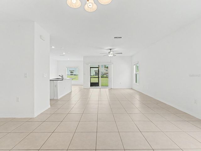 36420 GARDEN WALL WAY, Zephyrhills, FL 33541