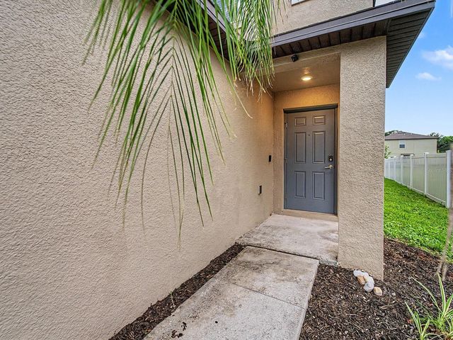 36420 GARDEN WALL WAY, Zephyrhills, FL 33541
