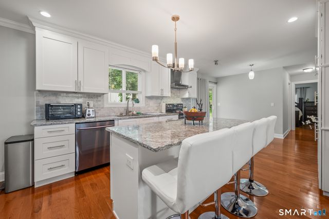 142 Bamford Avenue, Watertown, CT 06779