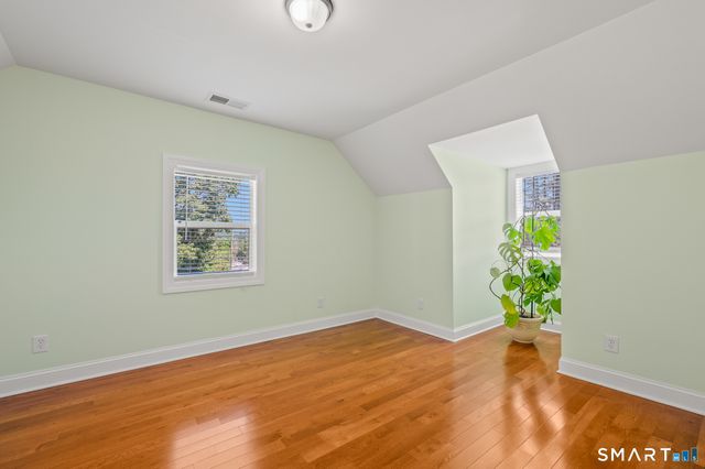 142 Bamford Avenue, Watertown, CT 06779