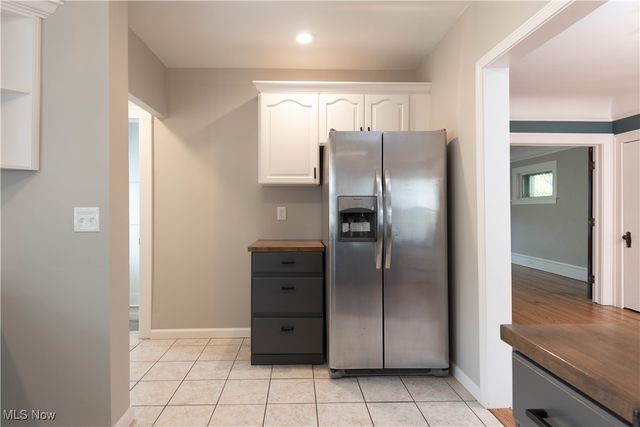 7003 Brecksville Road, Independence, OH 44131