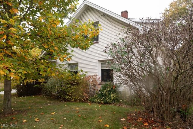 7003 Brecksville Road, Independence, OH 44131