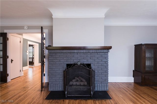 7003 Brecksville Road, Independence, OH 44131