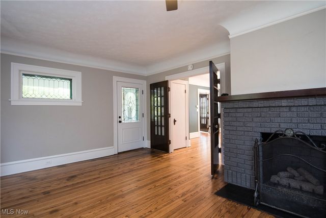 7003 Brecksville Road, Independence, OH 44131