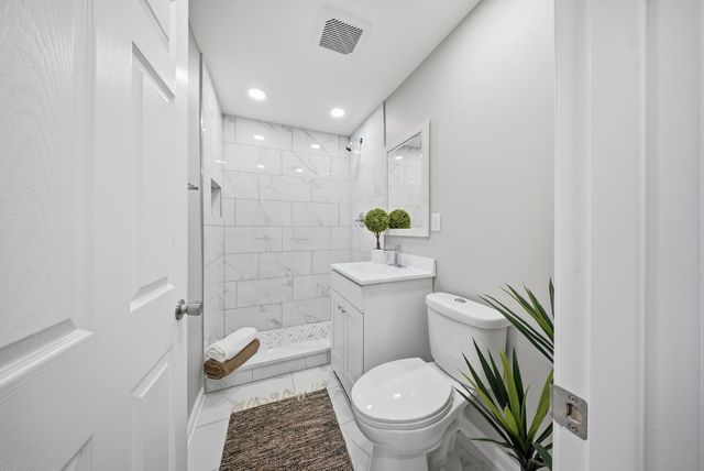 222 Park Drive, Joliet, IL 60436