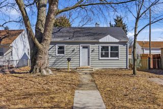 222 Park Drive, Joliet, IL 60436