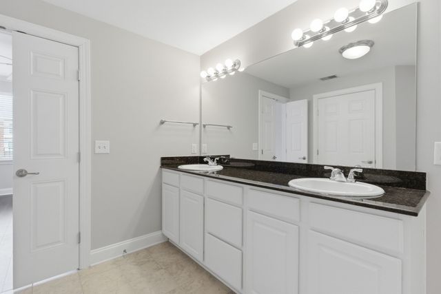 3201 Aspen Grove Dr Apt M5, Franklin, TN 37067