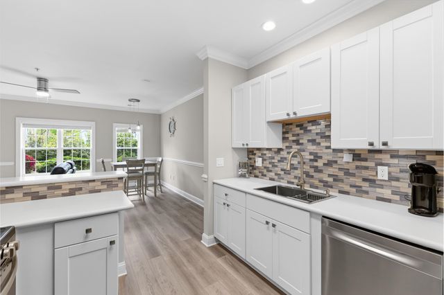 4141 Hibiscus Dr Unit 102, Little River, SC 29566