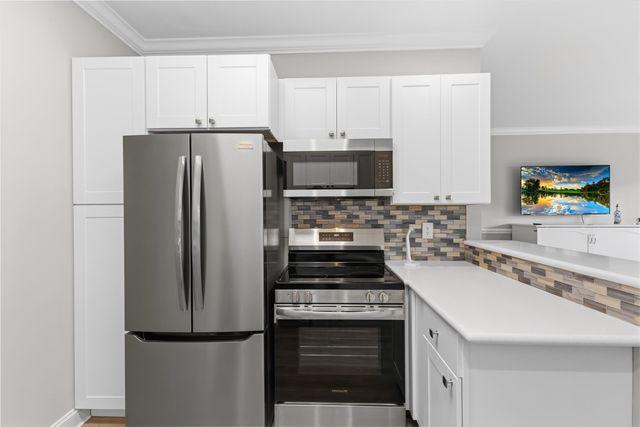 4141 Hibiscus Dr Unit 102, Little River, SC 29566