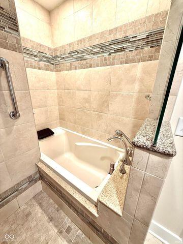 223 N Alabama Street, Indianapolis, IN 46204