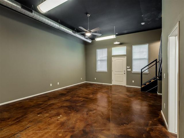 375 Triad Village Drive 18, Norman, OK 73071