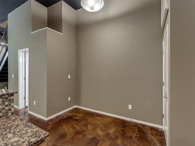 375 Triad Village Drive 18, Norman, OK 73071