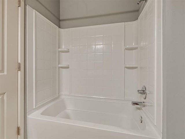 375 Triad Village Drive 18, Norman, OK 73071