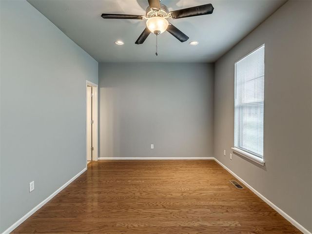 375 Triad Village Drive 18, Norman, OK 73071