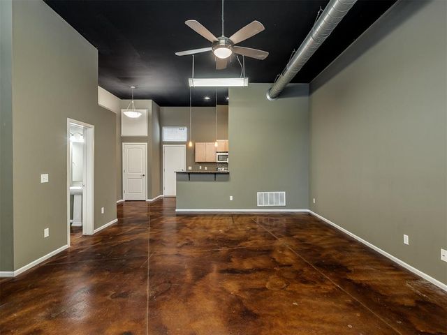 375 Triad Village Drive 18, Norman, OK 73071