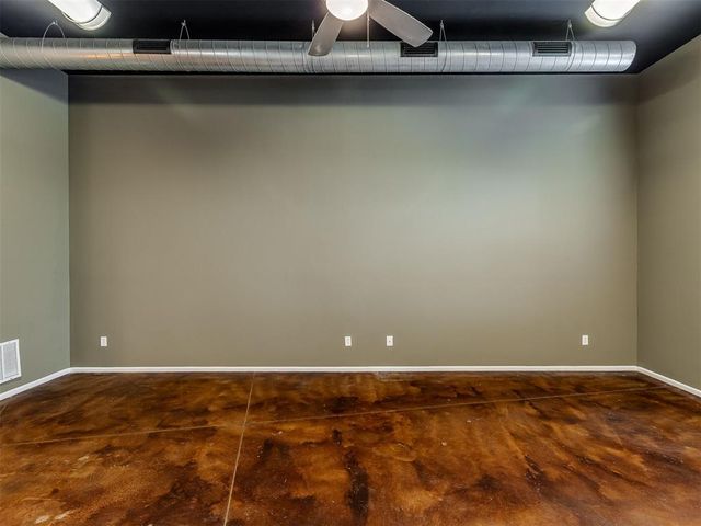 375 Triad Village Drive 18, Norman, OK 73071
