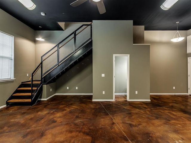 375 Triad Village Drive 18, Norman, OK 73071