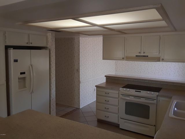 26425 S TRURO Drive, Sun Lakes, AZ 85248