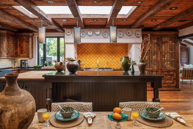 6977 Las Colinas, Rancho Santa Fe, CA 92067