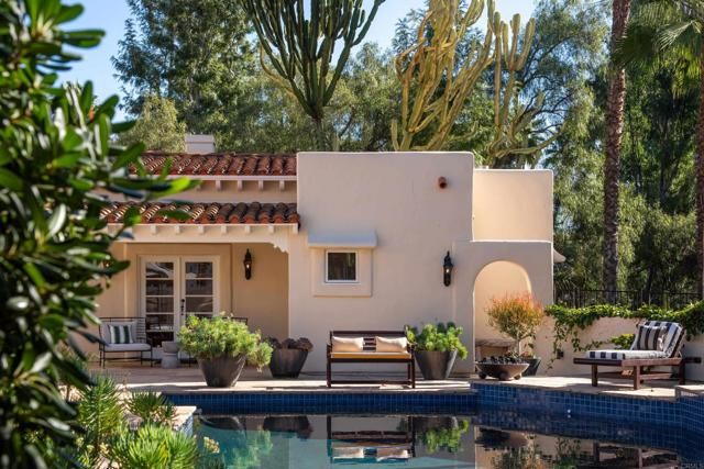 6977 Las Colinas, Rancho Santa Fe, CA 92067