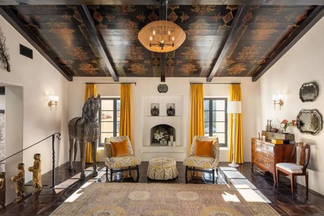 6977 Las Colinas, Rancho Santa Fe, CA 92067