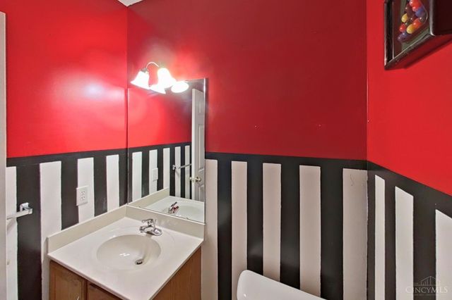7507 Watkins Starkey Road, Harlan Twp, OH 45107