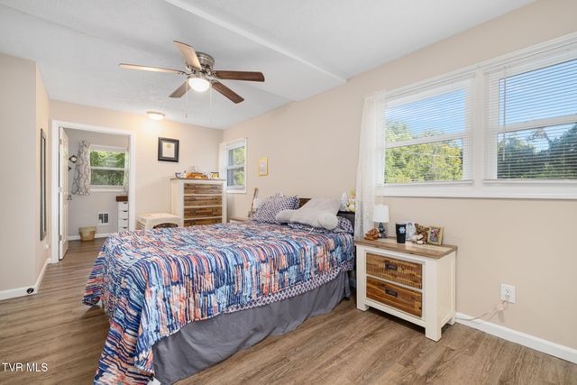 101 Jewel Street, Johnson City, TN 37601