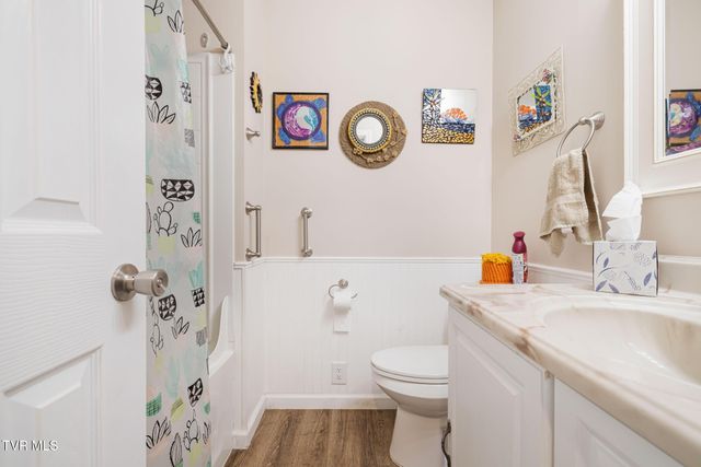 101 Jewel Street, Johnson City, TN 37601