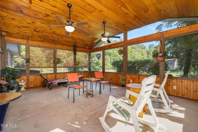 101 Jewel Street, Johnson City, TN 37601
