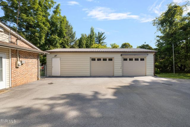 101 Jewel Street, Johnson City, TN 37601