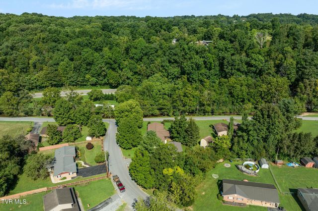 101 Jewel Street, Johnson City, TN 37601