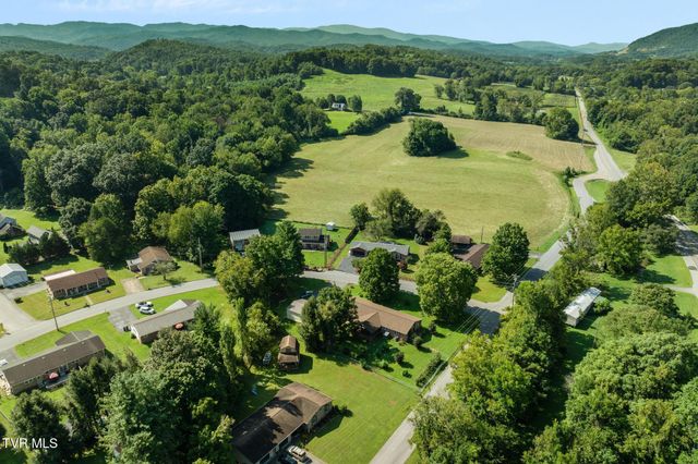 101 Jewel Street, Johnson City, TN 37601