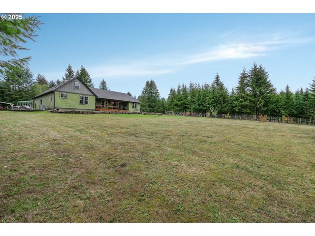 67391 HOLLYWOOD Rd, Deer Island, OR 97054