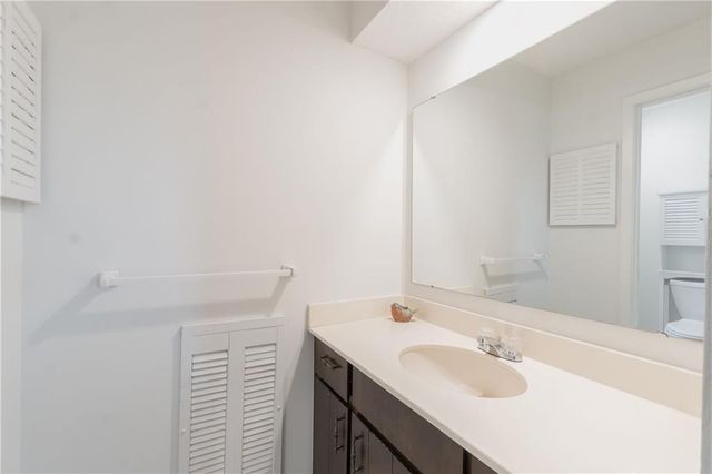 8069 Monrovia Street, Lenexa, KS 66215