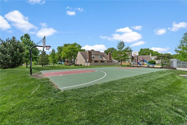 8069 Monrovia Street, Lenexa, KS 66215