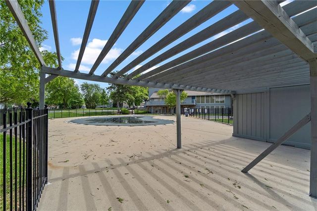 8069 Monrovia Street, Lenexa, KS 66215