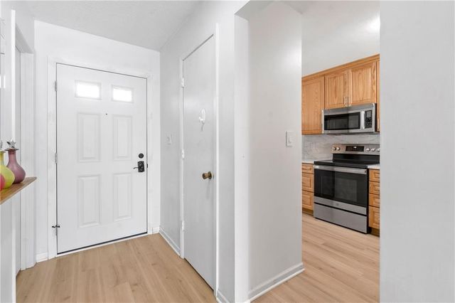 8069 Monrovia Street, Lenexa, KS 66215