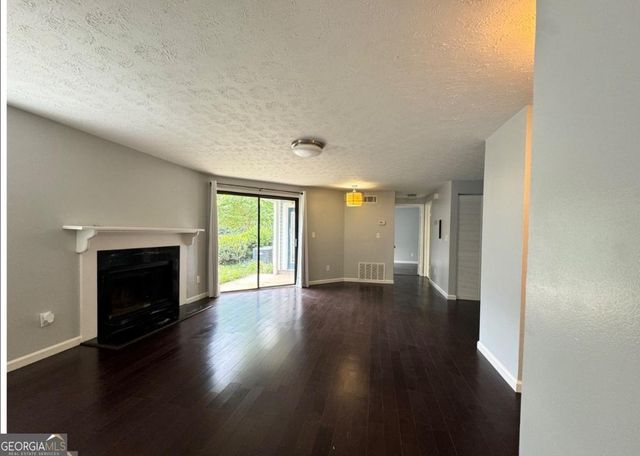 1291 Keys Lake Drive NE, Brookhaven, GA 30319